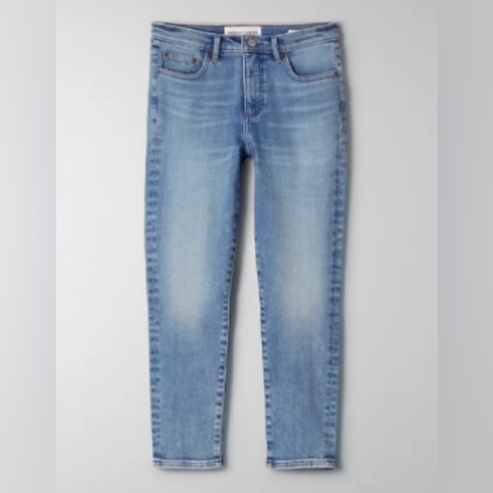 Nico Mid Rise Skinny by Aritzia